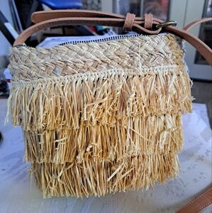 Straw crossbody purse